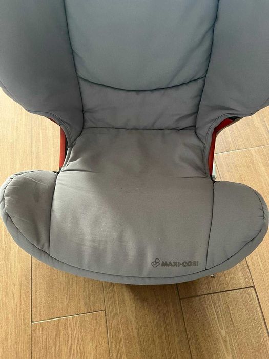 Scaun auto Maxi Cosi Rodifix Airprotect -ISOFIX