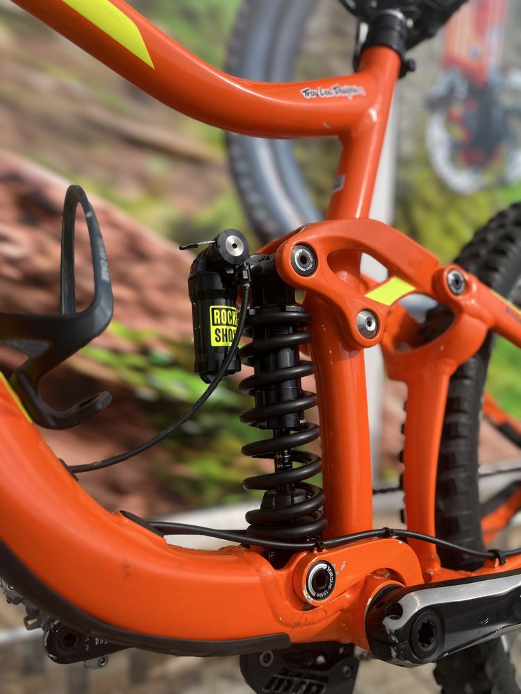 Giant reign 27.5/L/AL