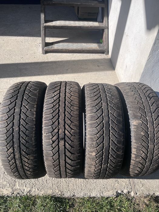Cauciucuri Iarna 225/60 R16 stare foarte buna