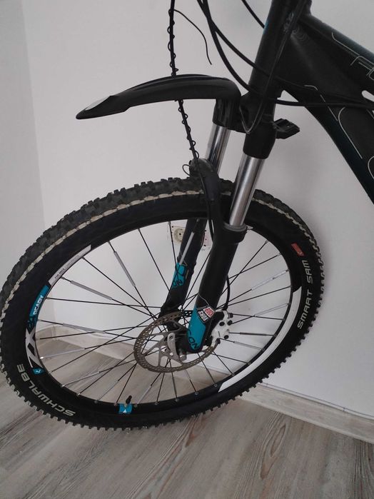 Vând bicicleta,de damă,C U B E acces,fabr.2023