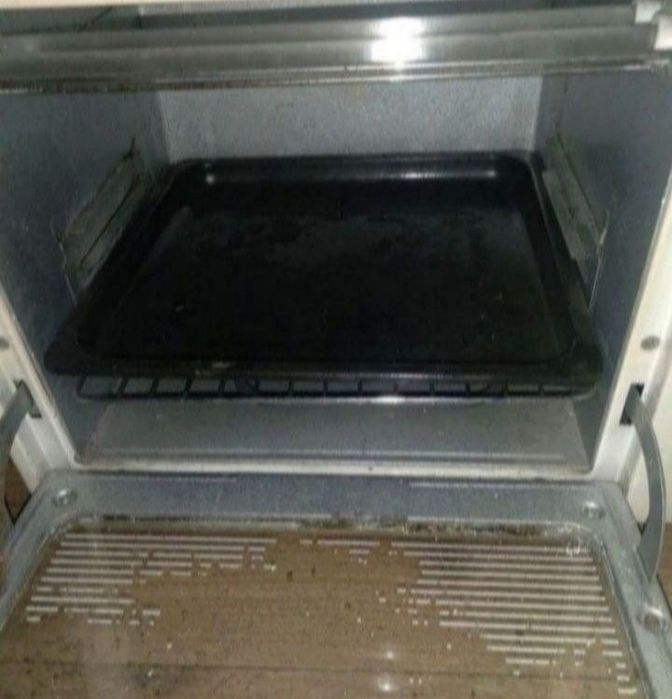 Продам духовку для выпички рабочая