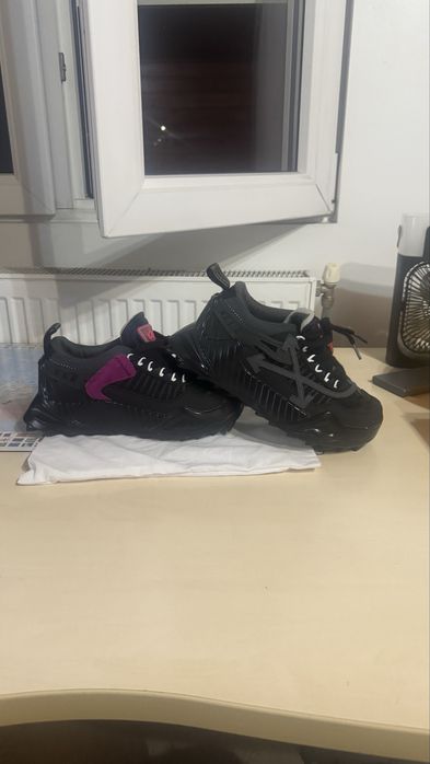 Off-White ODSY Black
