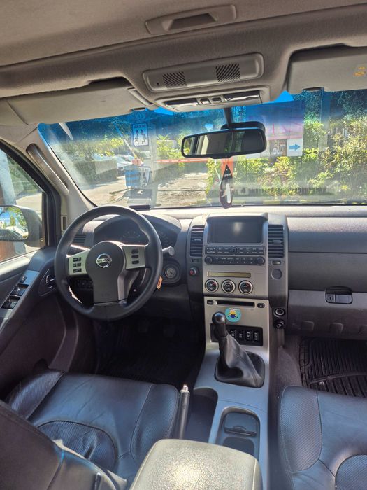 Nissan navara 2006