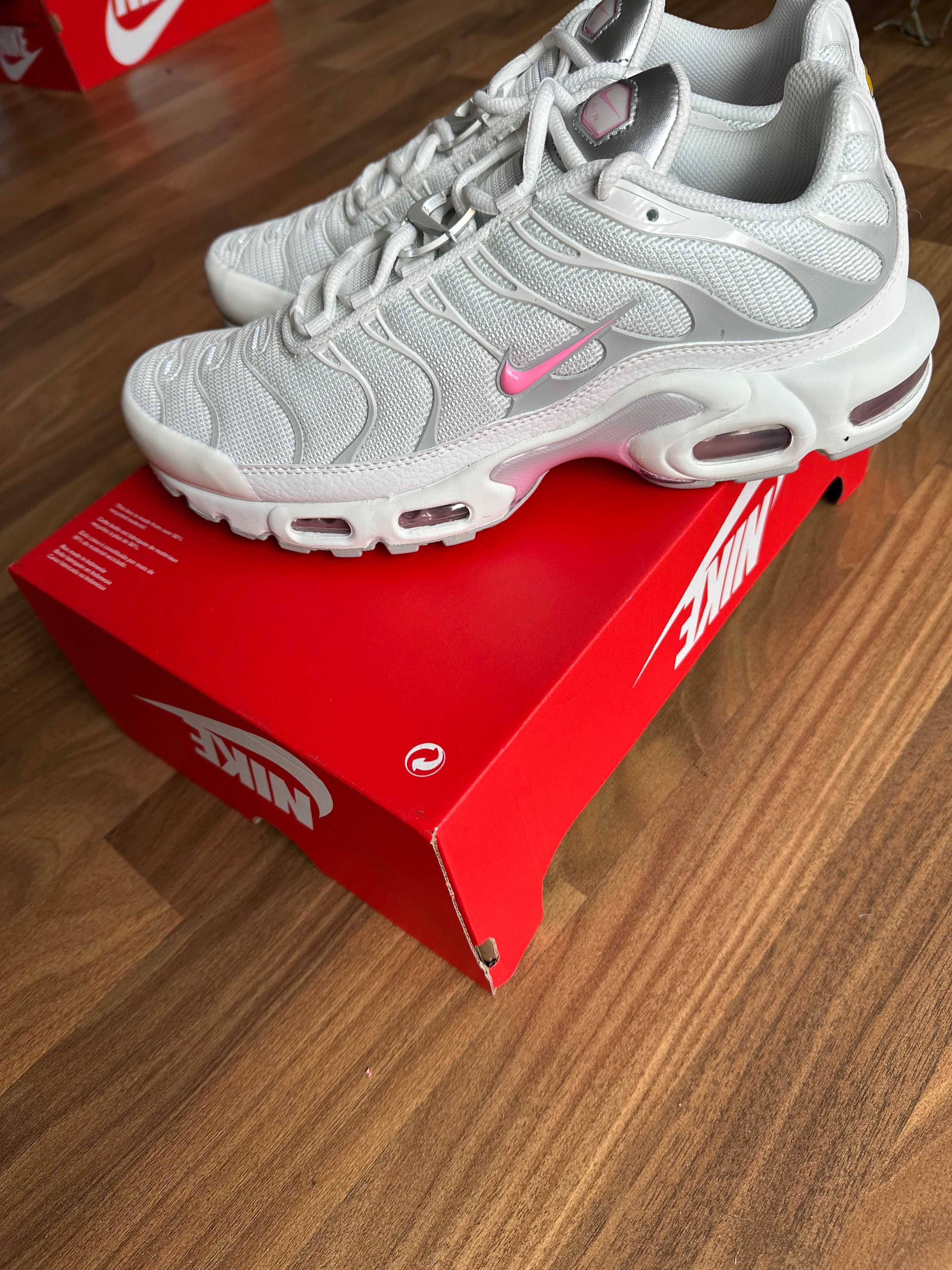 Nike Air Max Plus