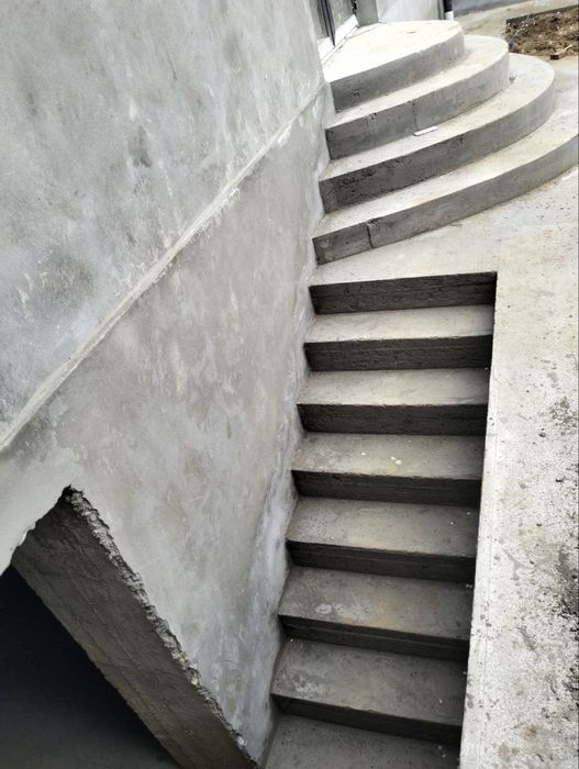 Nazarbek Tekistilda 1.7 va 2 sotix uchaska sotiladi 51000$