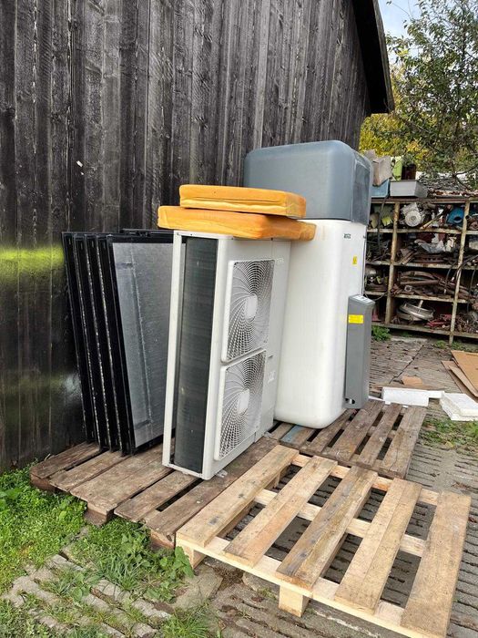 Sistem solar complet ROTEX HPSU 516 cu pompa de caldura integrata