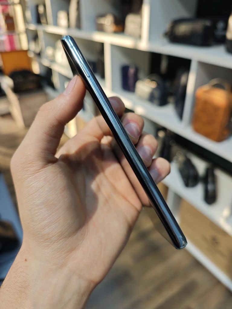 Samsung S10 128Gb IDEAL Karobka bor