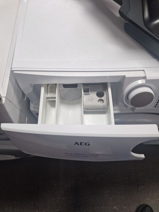 Пералня със сушилня Aeg 8/4 A+++