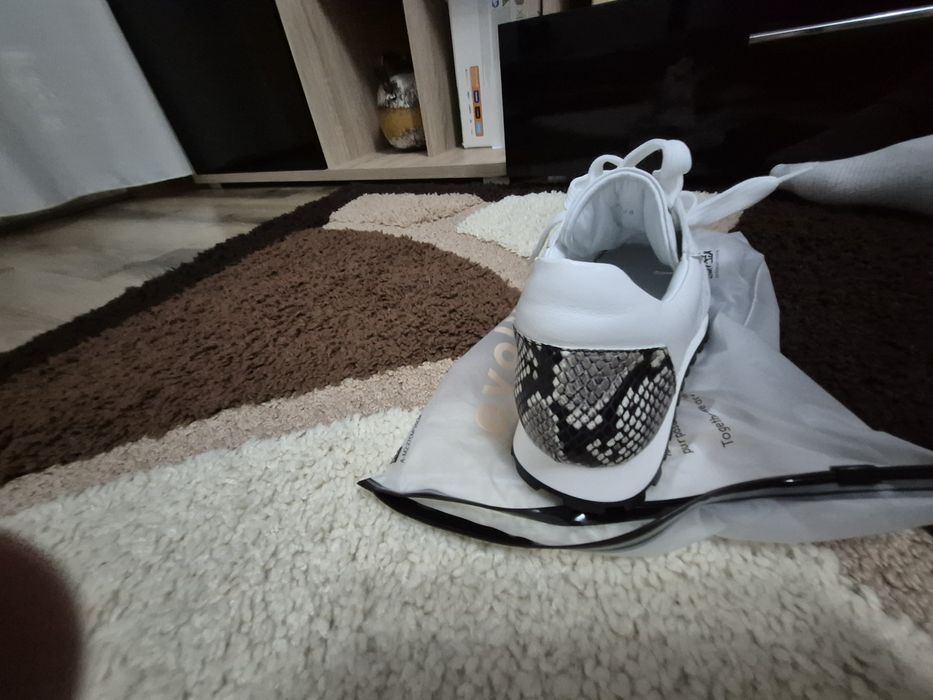 Adidași eleganți Roberto Cavalli 20% reducere de Black friday