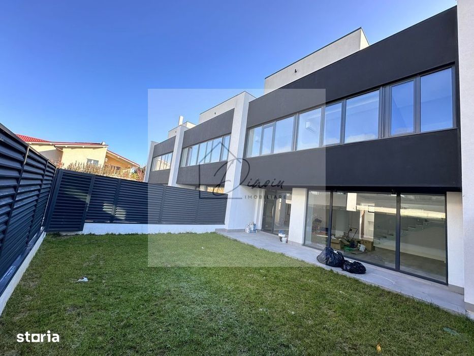 Vila de vanzare 5 camere ,4 bai, curte 85 mp zona Jollie Ville Pipera