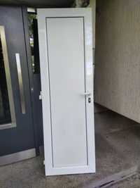 Алуминиева  врата без каса  202/64 см.