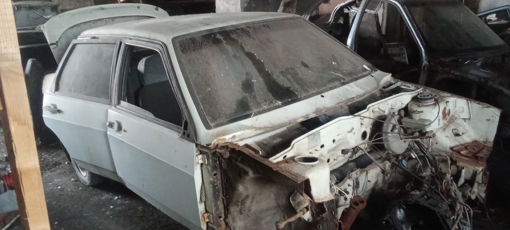 Продам вазы на разбор