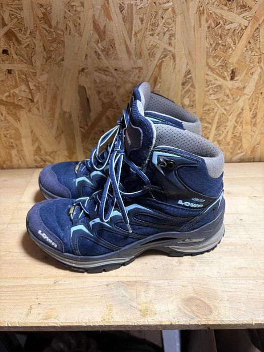 Ghete LOWA Innox 37 Gore-tex citeste anuntul