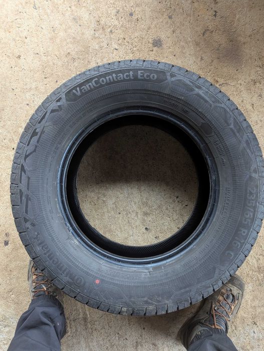 Anvelope Continental VanContact Eco 235/65 R16C 121/119R