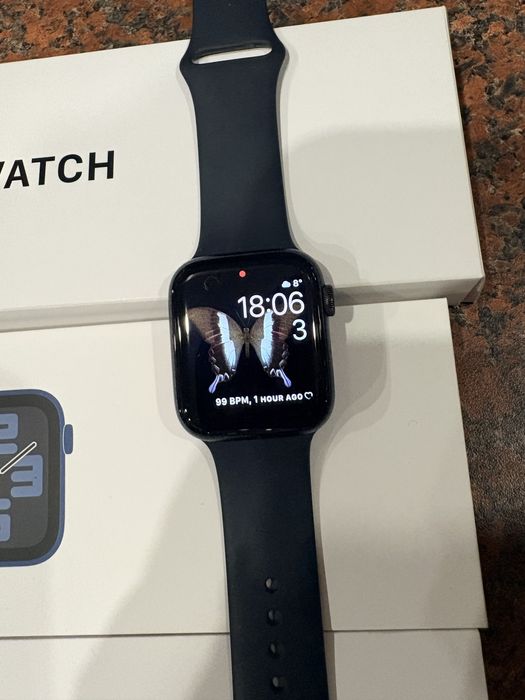 Часовник Apple Watch SE (Gen 2) 44mm