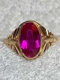 Златен пръстен с рубин-СССР