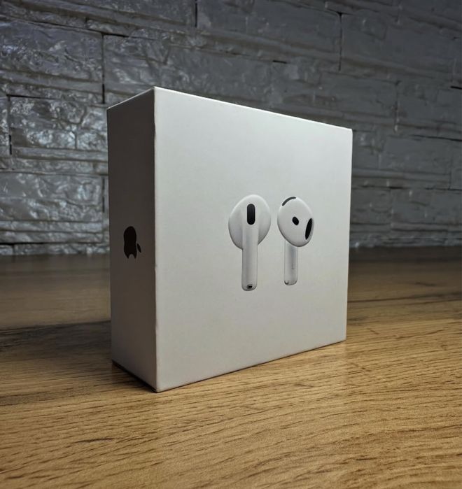 Наушники AirPods 4