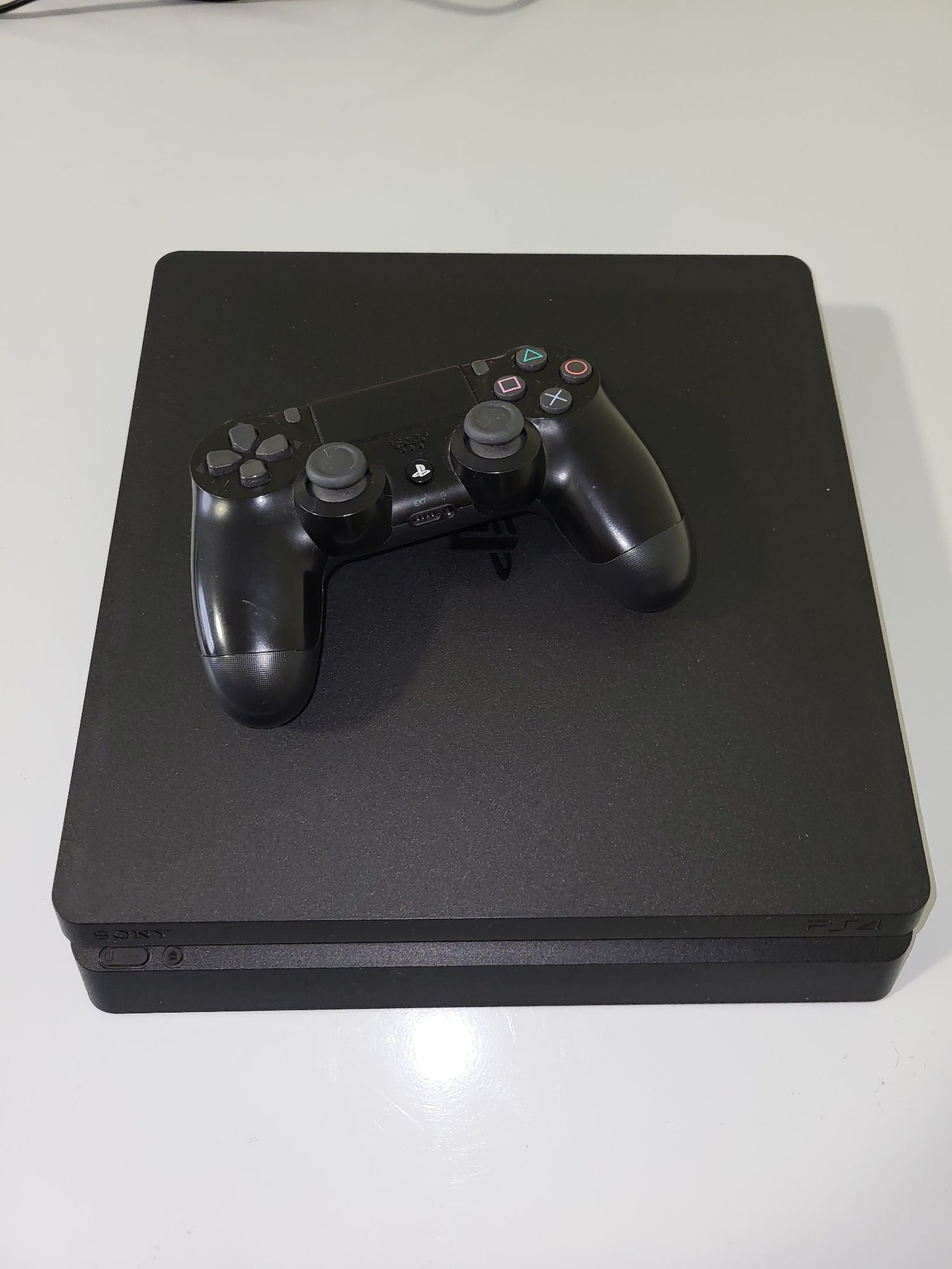 PlayStation 4 Slim 500 GB