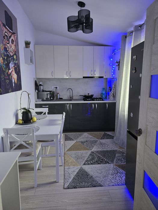 Vând apartament 3camere