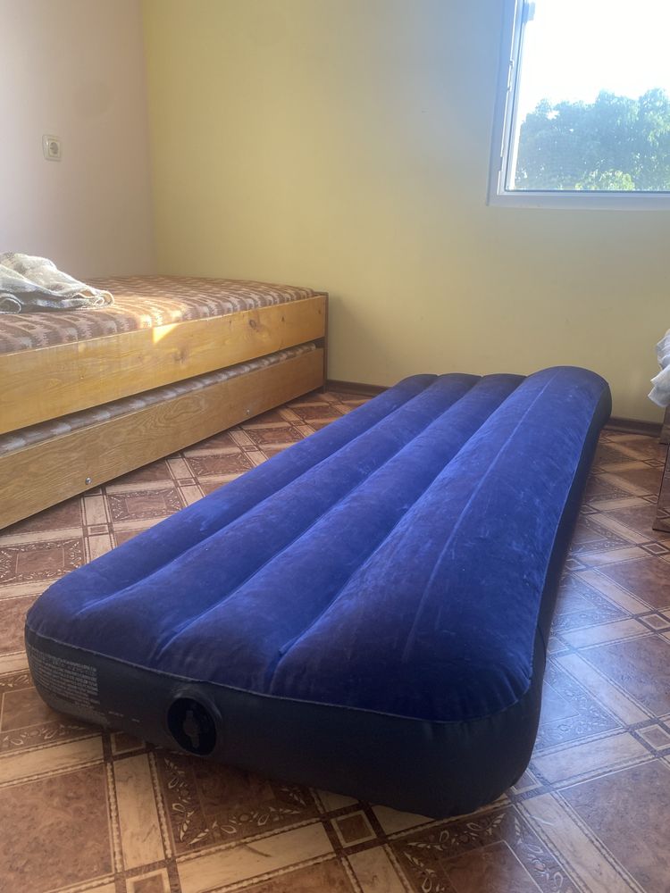 Надуваем матрак Intex Classic Downy Bed – 76x191x25 см (дефект)