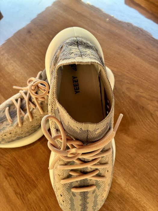 Adidas Yeezy 380, mar 46, ca noi