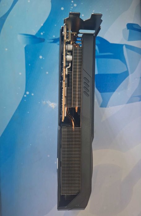 Vand rtx 5060 windforce 8 gb