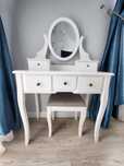 Vand masuta toaleta + taburet Malling Jysk - 650 lei