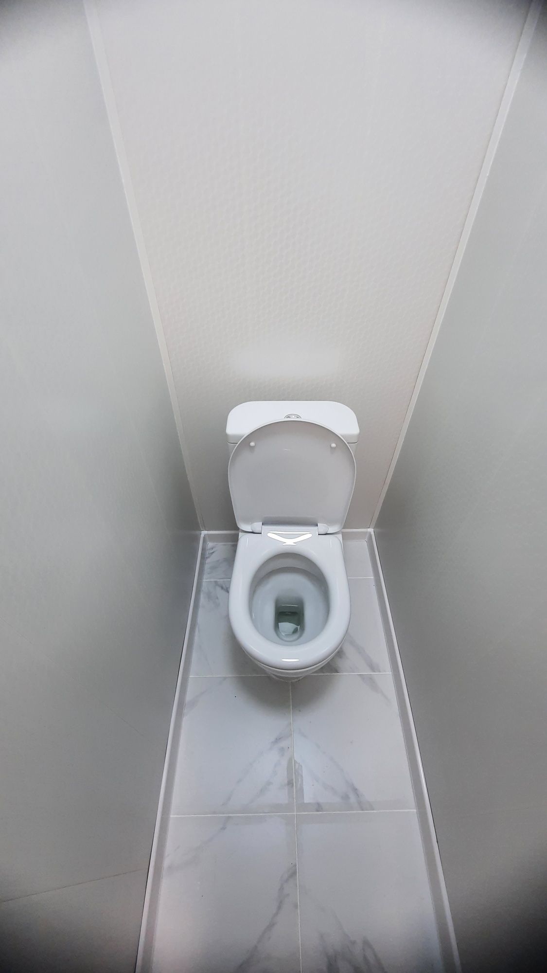 Продам 2 комнатную квартиру в г. Рудный, ул. Сеченова 42а.