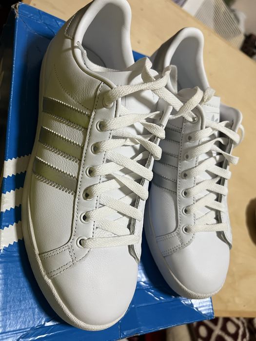 Adidas orginal natural koja