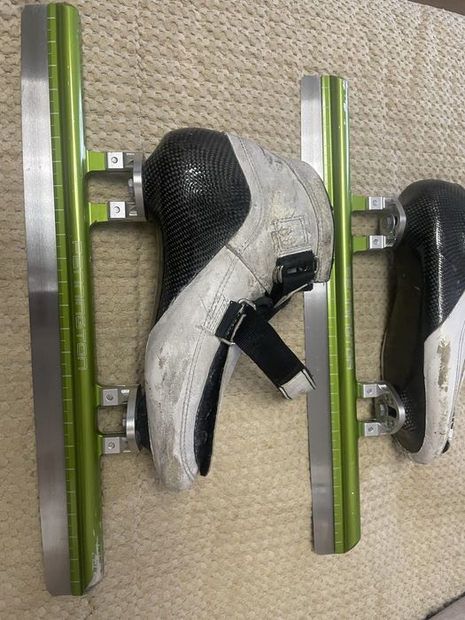 Продам лезвие без ботинок пининнгтон шорт трек