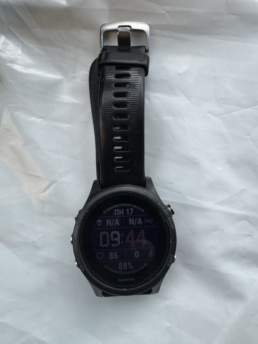 Garmin Forerunner 935 черный GPS