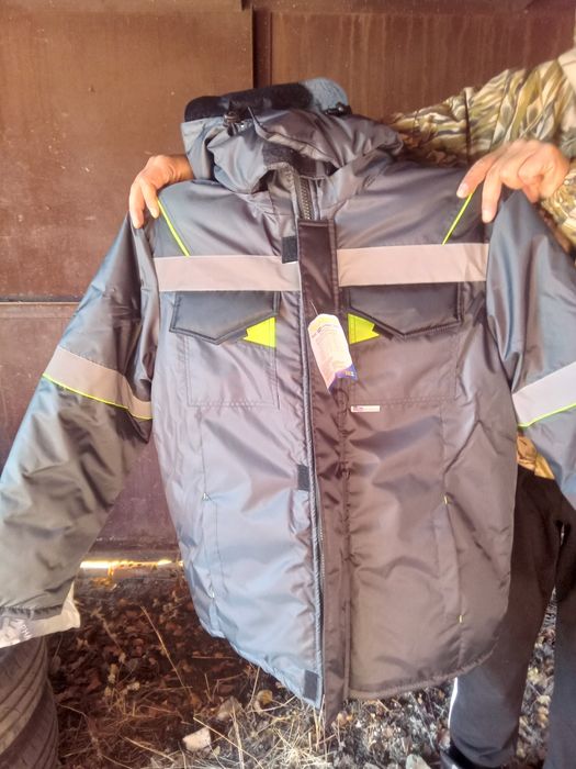 Продам спецодежду зима