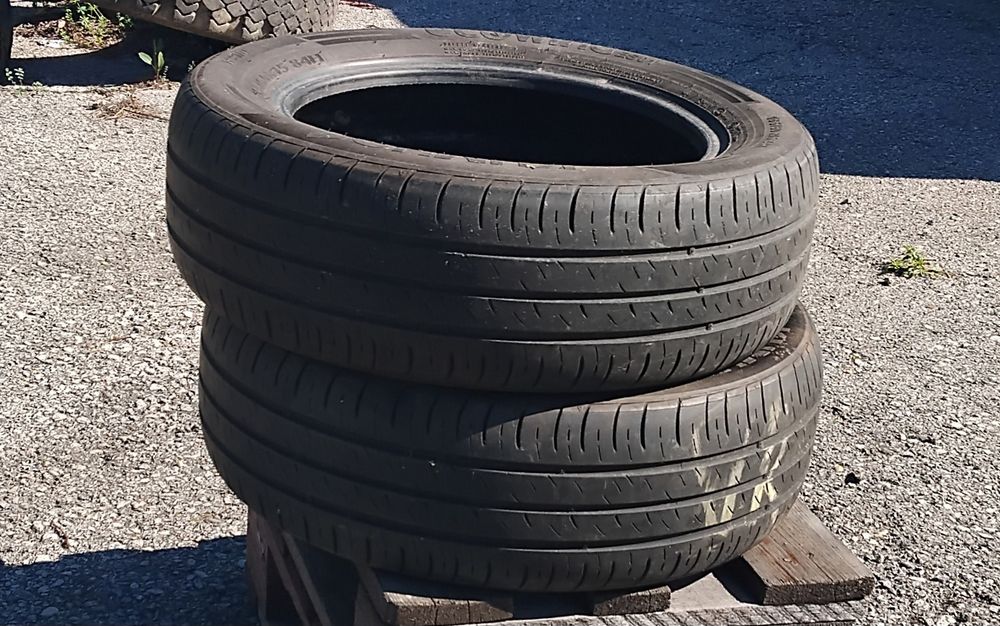 Гуми 185 60 15 Кумхо Kumho 2 броя. Нов внос. Не са нови.