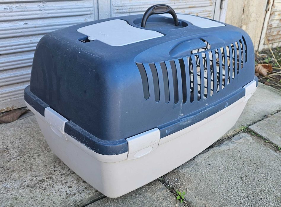 Транспортна клетка /кутия / за пренос на котки или кучета