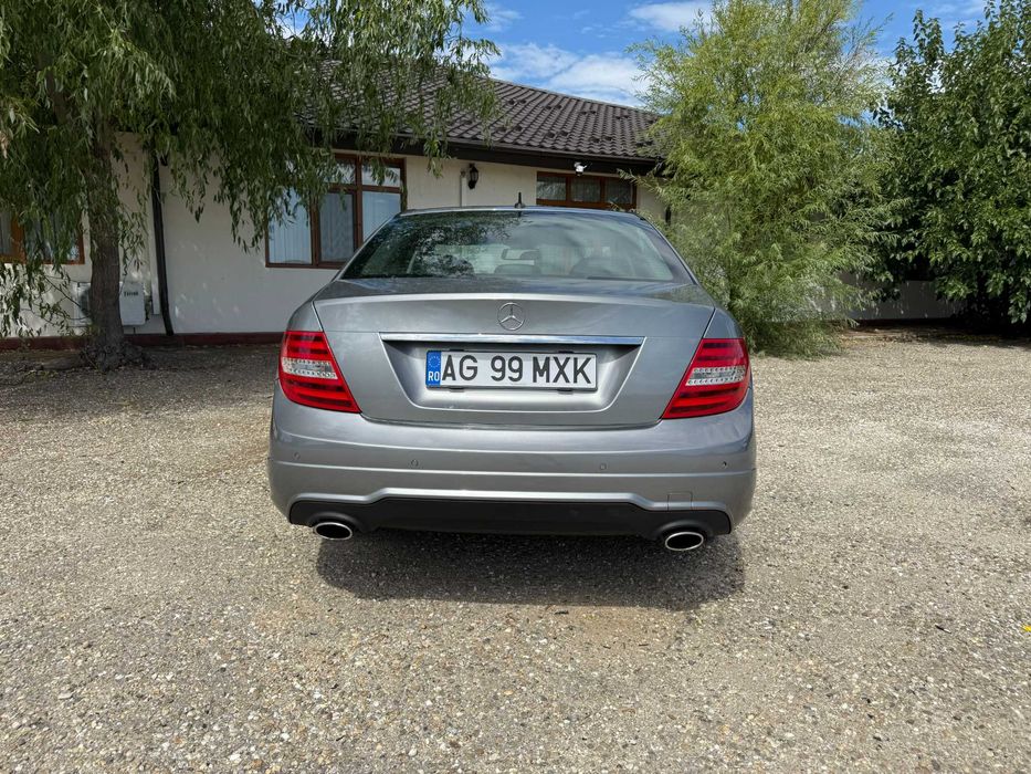 Mercedes C180 CGI Tiriac Auto / Istoric