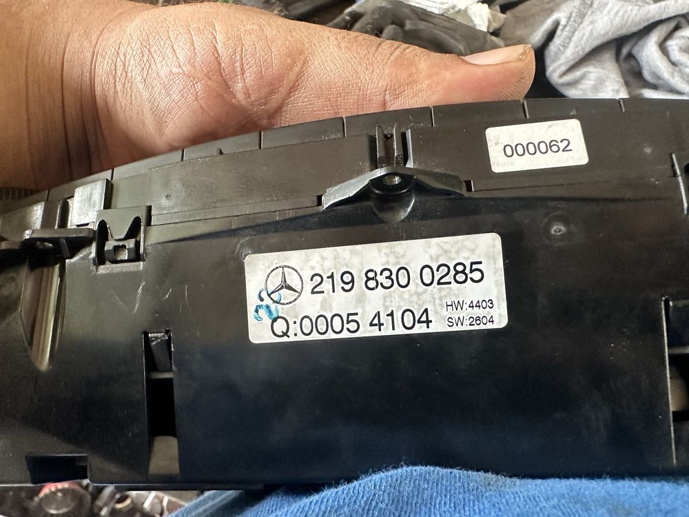 Части от CLSW219