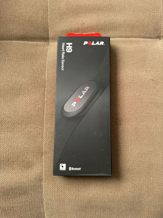 Centura ritm cardiac/bratara firness Polar H9 Sigilat