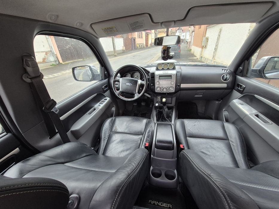 Vând Ford Ranger