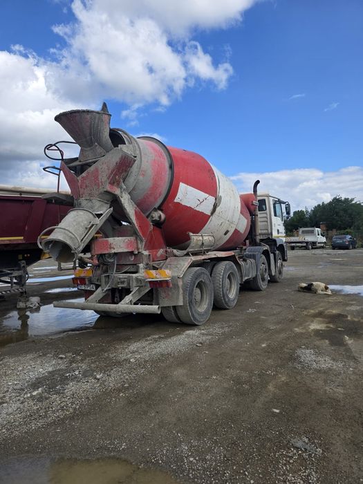 Autobetoniera Man si Pompa Beton Mercedes