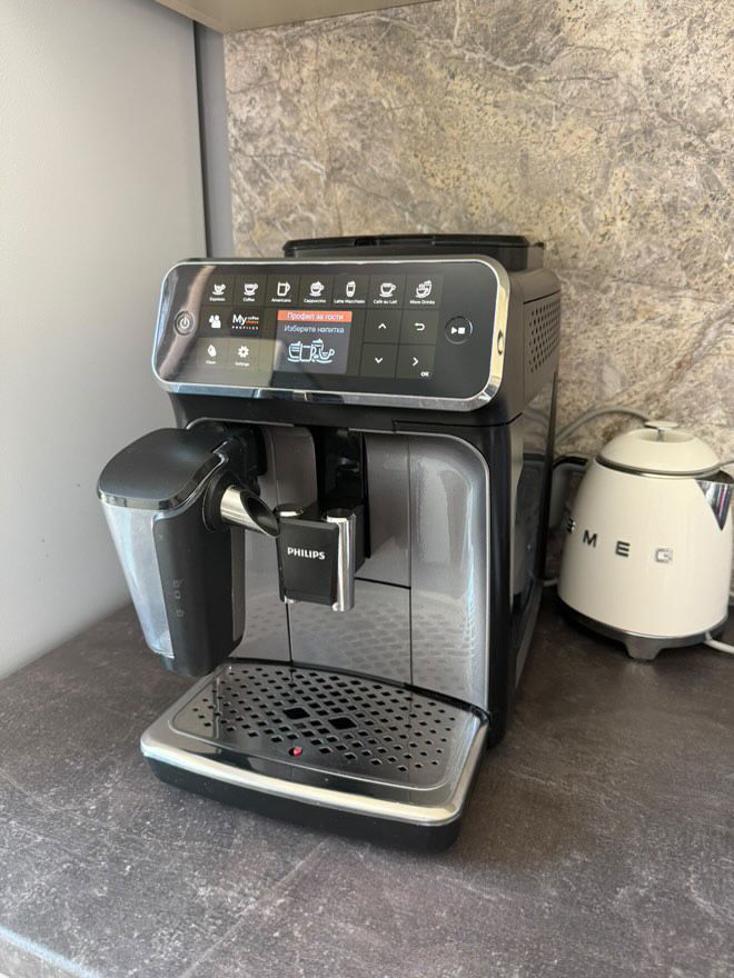 Philips 5400 LatteGo кафе машина/автомат