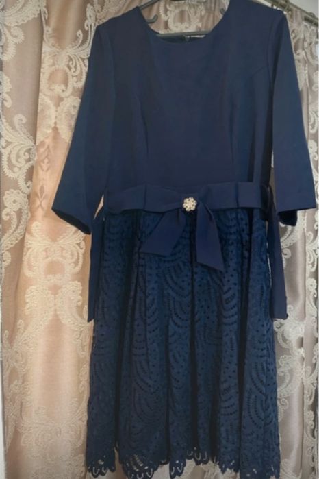 Rochie cu dantela