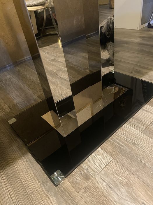 Masa living fixa pentru 6 persoane