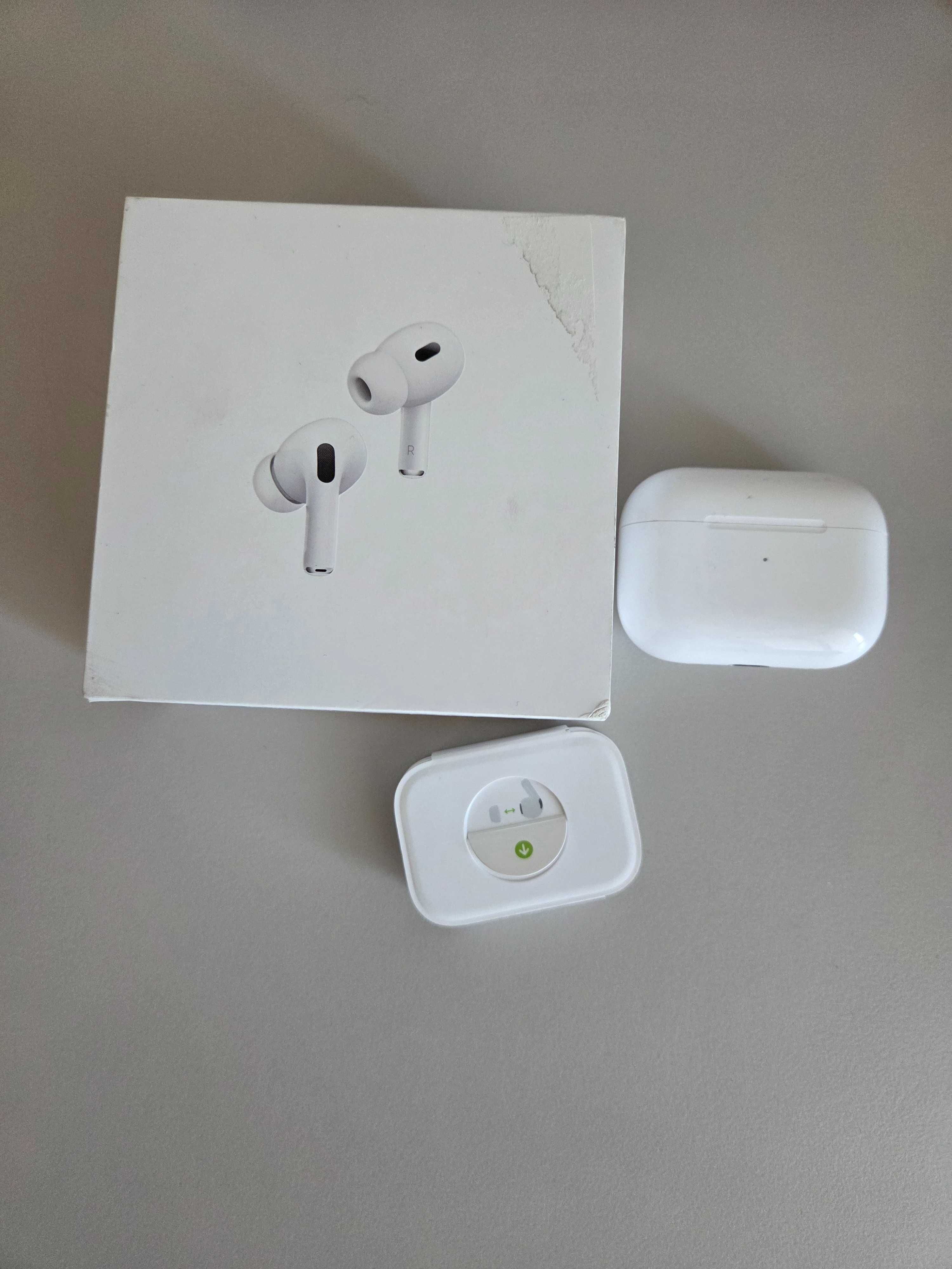 Apple AirPods (2nd Generation)