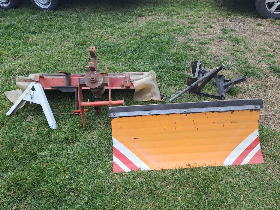 Vând lama de zăpadă pentru tractoras