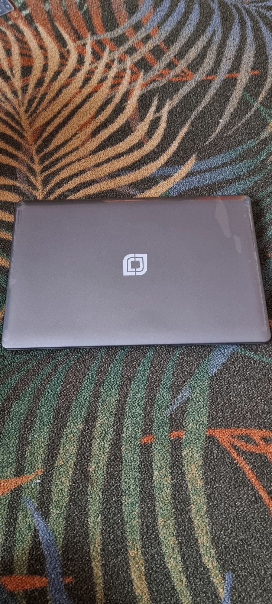 Laptop EZbook X3 nou