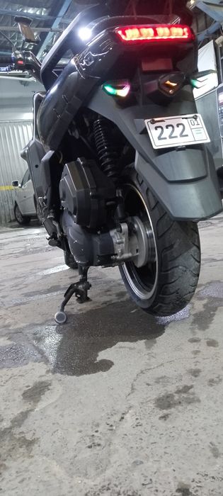 Tank sukuter slim sotiladi