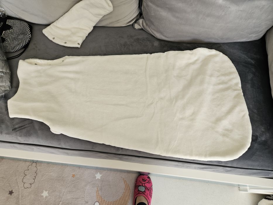 Чувал  със свалящи ръкави 81-94 см.,,11-15 кг., 18-36 месеца