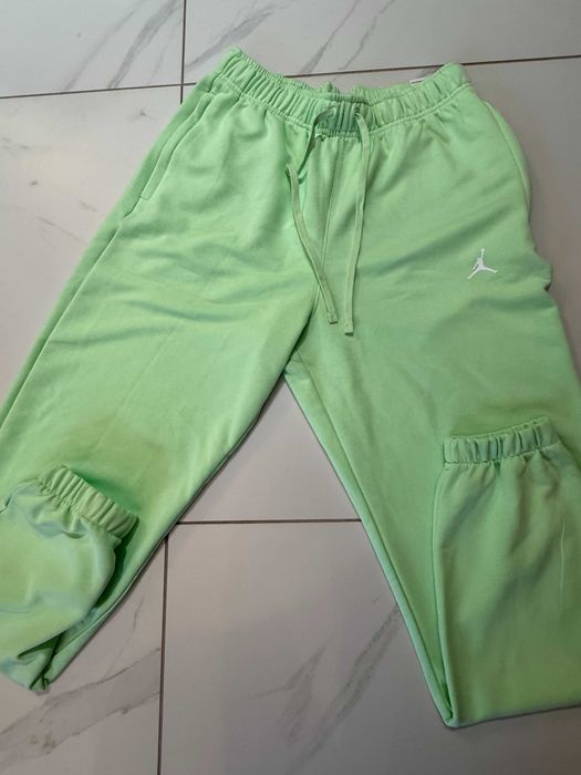 Спортно мъжко оригинално долнище Nike в зелен цвят