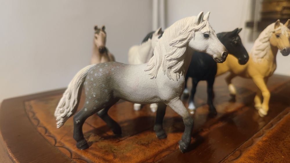 Set figurine cai Schleich originale.