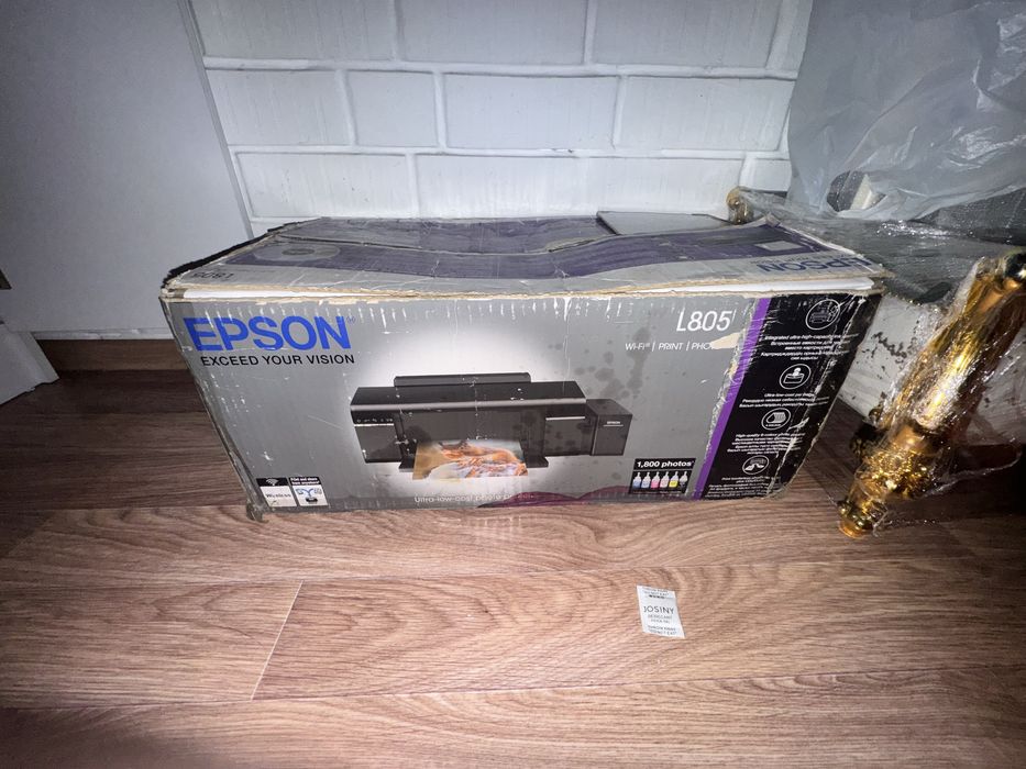 Продам принтер струйный Epson L805